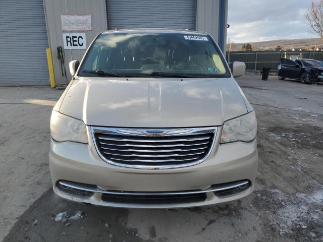Photo 5 from auction – 2014 CHRYSLER TOWN & COU with VIN 2C4RC1BGXER445972