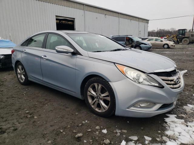 Photo 4 from auction – 2012 HYUNDAI SONATA SE with VIN 5NPEC4AC3CH322796