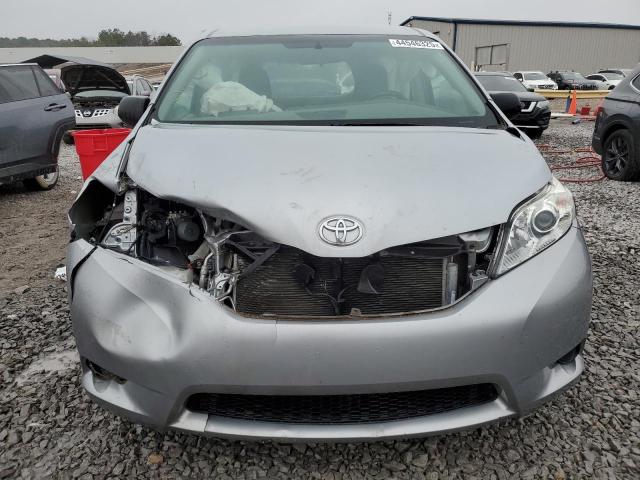Photo 5 from auction – 2017 TOYOTA SIENNA with VIN 5TDZZ3DC0HS887658