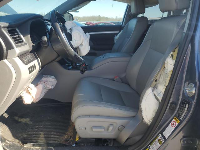 Photo 7 from auction – 2018 TOYOTA HIGHLANDER with VIN 5TDJZRFH3JS844625
