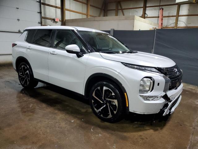 Photo 4 from auction – 2024 MITSUBISHI OUTLANDER with VIN JA4J4VA88RZ068334