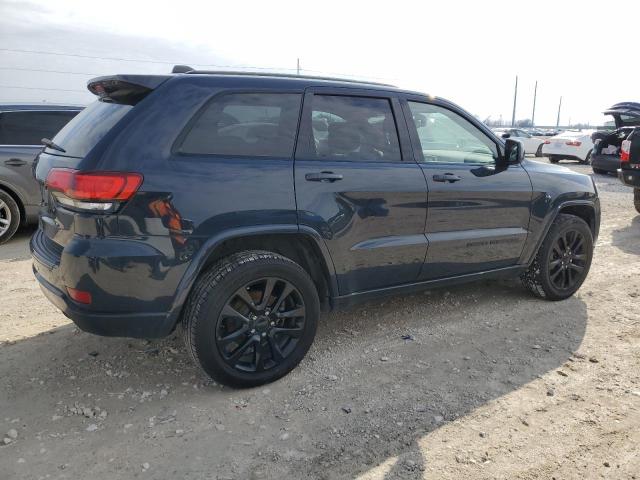 Photo 3 from auction – 2017 JEEP GRAND CHER with VIN 1C4RJFAG2HC919396