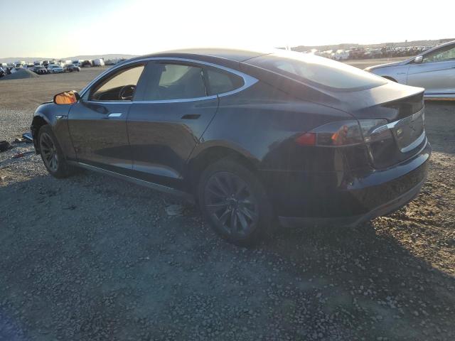 Photo 2 from auction – 2015 TESLA MODEL S 85 with VIN 5YJSA1H13FF080705