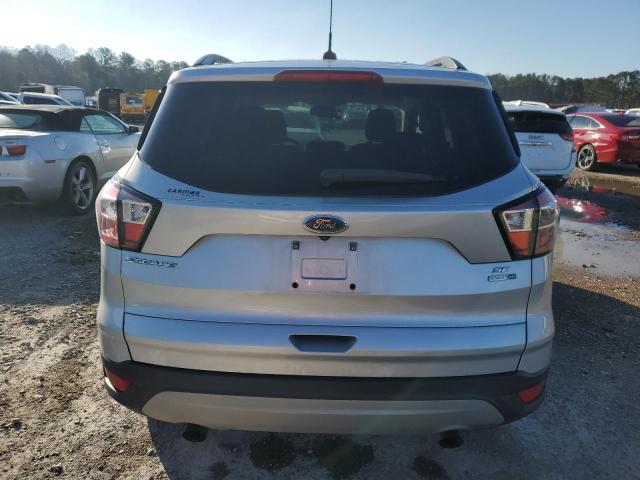 Photo 6 from auction – 2018 FORD ESCAPE SE with VIN 1FMCU9GD2JUA04927