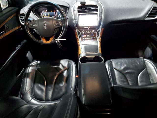 Foto 8 de la subasta – 2016 LINCOLN MKX RESERV con VIN 2LMTJ8LP4GBL60107
