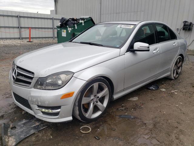 Photo 1 from auction – 2014 MERCEDES-BENZ C 250 with VIN WDDGF4HB6EA964720