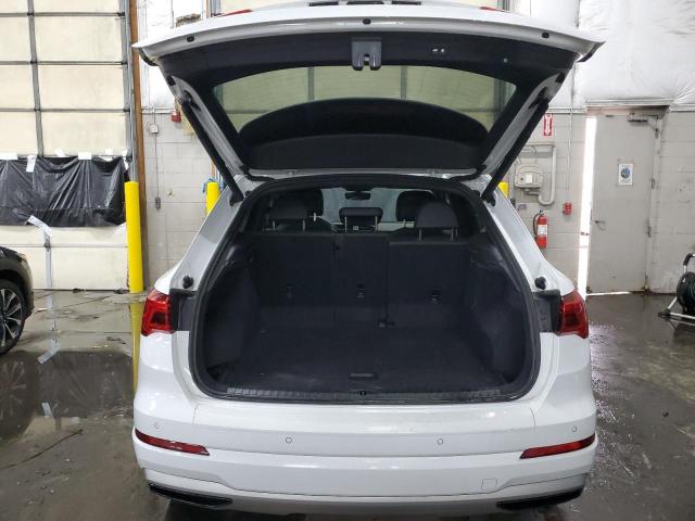 Photo 6 from auction – 2020 AUDI Q3 PREMIUM with VIN WA1BECF34L1018846