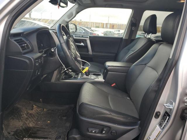 Photo 7 from auction – 2020 TOYOTA 4RUNNER SR with VIN JTEBU5JR5L5826322