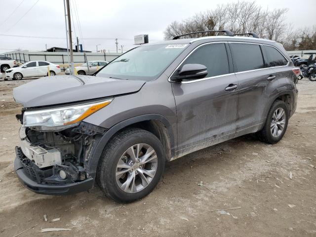 TOYOTA HIGHLANDER 2015 مع رقم تعريف المركبة 5TDKKRFH5FS086111 - صورة من المزاد