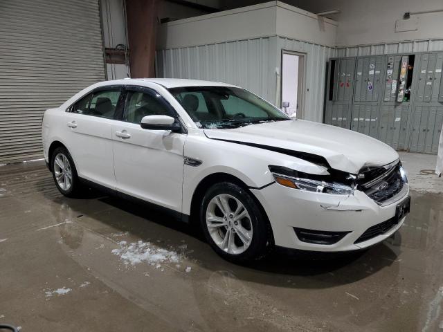 Photo 4 from auction – 2015 FORD TAURUS SEL with VIN 1FAHP2E86FG156705