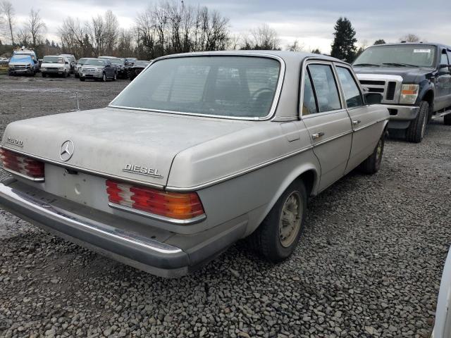 Photo 3 from auction – 1981 MERCEDES-BENZ 240 D with VIN WDBAB23A8BB257931