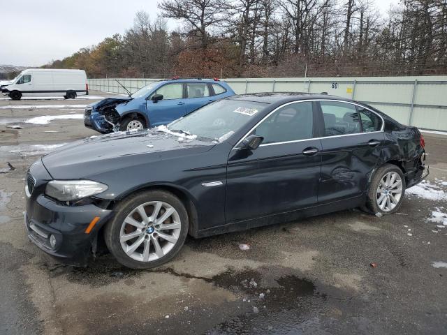 BMW 535 XI 2016 with VIN WBA5B3C51GG256980 - Photo from auction