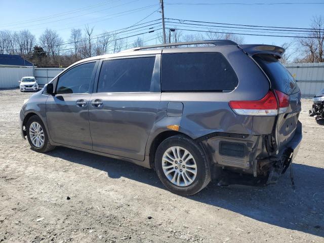 Photo 2 from auction – 2011 TOYOTA SIEANNA with VIN 5TDYK3DC6BS075885