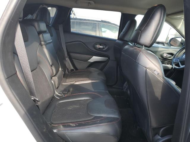 Photo 11 from auction – 2018 JEEP CHEROKEE T with VIN 1C4PJMBB6JD545342