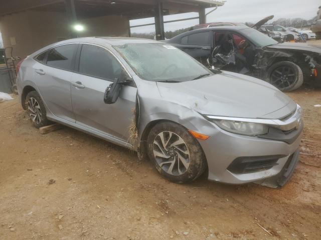 Photo 4 from auction – 2016 HONDA CIVIC EX with VIN 2HGFC2F76GH520972