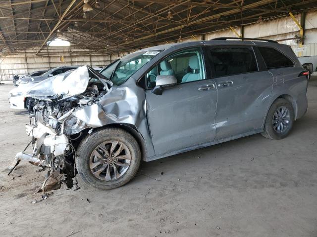 TOYOTA SIENNA LE 2023 with VIN 5TDBSKFC0PS074493 - Photo from auction