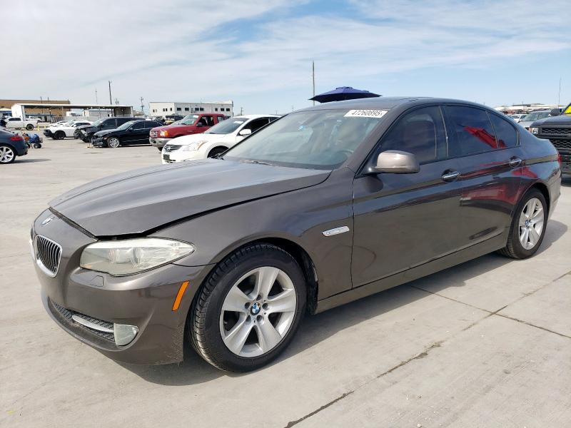 BMW 528 I 2011 with VIN WBAFR1C5XBC749030 - Photo from auction