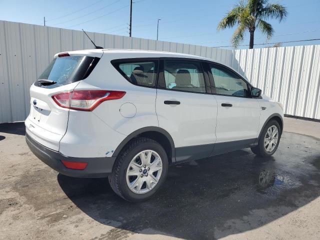 Photo 3 from auction – 2015 FORD ESCAPE S with VIN 1FMCU0F70FUC65438