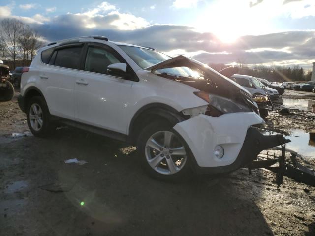 Photo 4 from auction – 2014 TOYOTA RAV4 XLE with VIN 2T3RFREV2EW201495