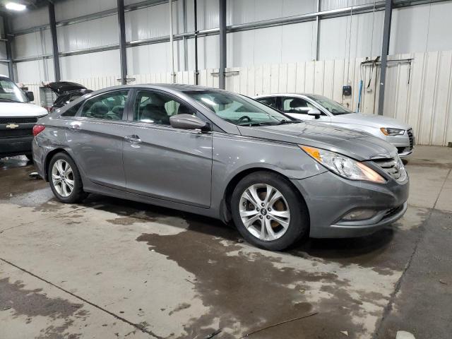 Photo 4 from auction – 2012 HYUNDAI SONATA SE with VIN 5NPEC4ACXCH484604