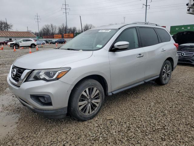 NISSAN PATHFINDER 2017 with VIN 5N1DR2MN4HC673551 - Photo from auction