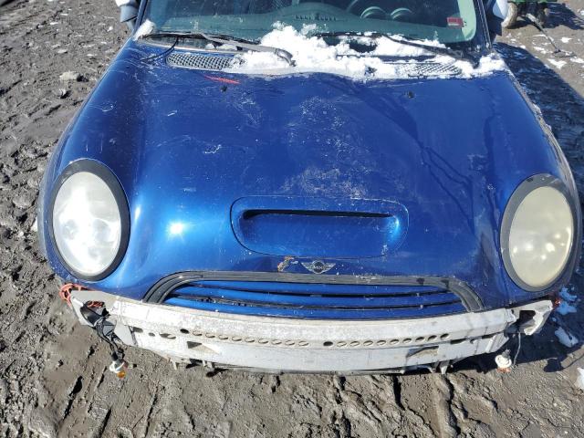 Photo 11 from auction – 2004 MINI COOPER S with VIN WMWRE33484TD75437