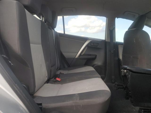 Photo 11 from auction – 2015 TOYOTA RAV4 LE with VIN JTMZFREV2FD075265