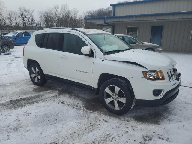 Снимка 4 от търг – 2017 JEEP COMPASS LA с VIN 1C4NJDEB1HD110564