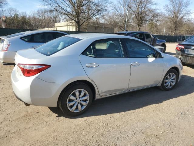 Foto 3 de la subasta – 2015 TOYOTA COROLLA L con VIN 2T1BURHE2FC444061