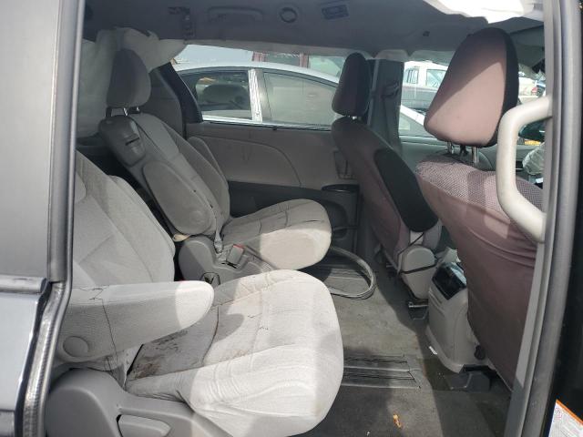 Photo 11 from auction – 2015 TOYOTA SIENNA LE with VIN 5TDKK3DC1FS686287