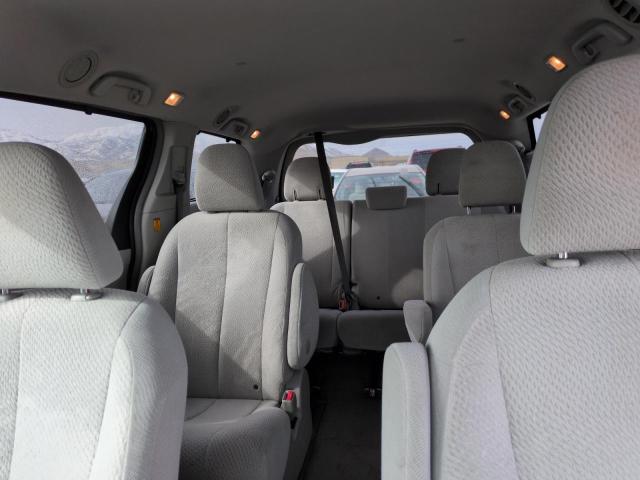 Photo 10 from auction – 2012 TOYOTA SIENNA LE with VIN 5TDJK3DC8CS031664