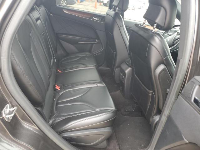 Foto 11 de la subasta – 2017 LINCOLN MKC SELECT con VIN 5LMCJ2C9XHUL62270