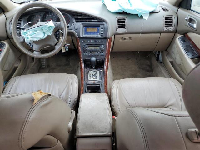 Photo 8 from auction – 2000 ACURA 3.2TL with VIN 19UUA5672YA030186