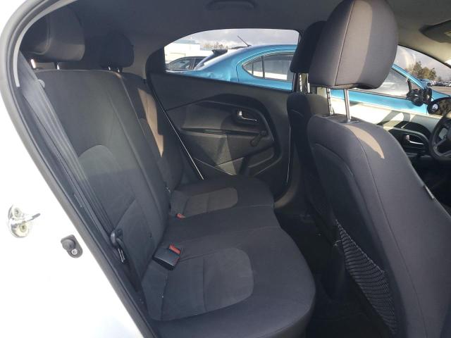 Photo 10 from auction – 2015 KIA RIO LX with VIN KNADM5A39F6460207