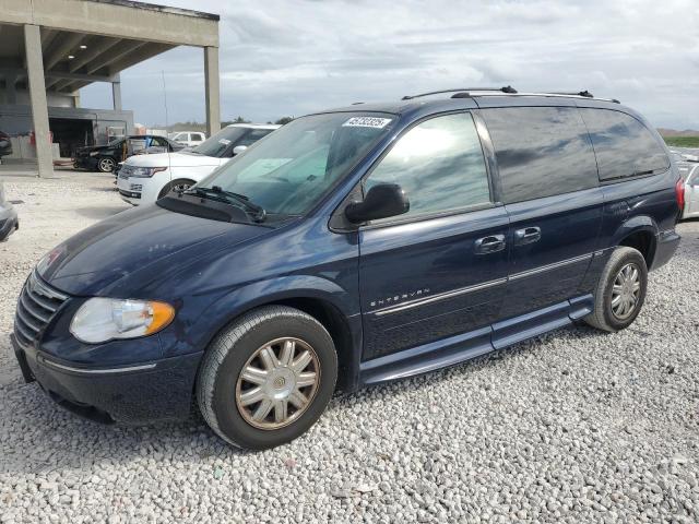 CHRYSLER TOWN & COU 2005 with VIN 2C8GP64L35R534669 - Photo from auction