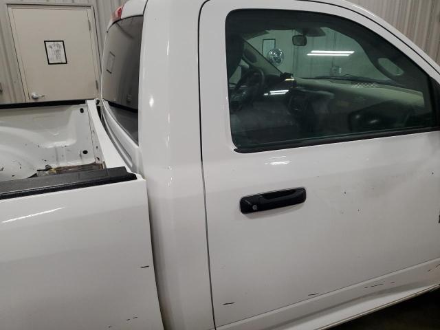 Photo 10 from auction – 2015 RAM 1500 ST with VIN 3C6JR7AG1FG668738
