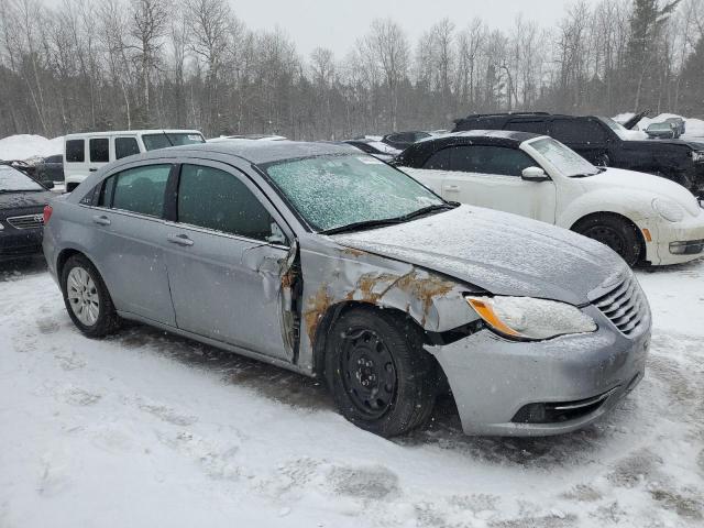 Photo 4 from auction – 2013 CHRYSLER 200 LX with VIN 1C3CCBAB6DN512732