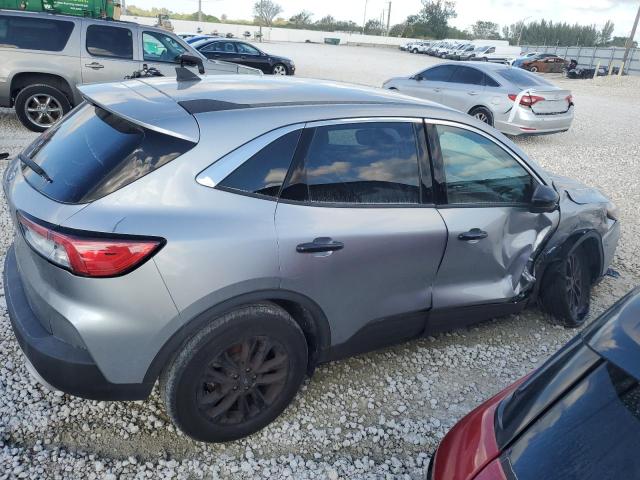 Photo 3 from auction – 2022 FORD ESCAPE SE with VIN 1FMCU0G67NUB68953