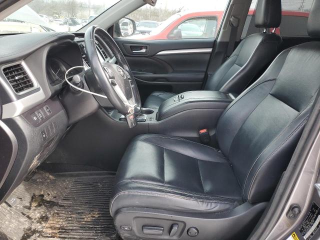 Photo 7 from auction – 2018 TOYOTA HIGHLANDER with VIN 5TDJZRFH0JS532679