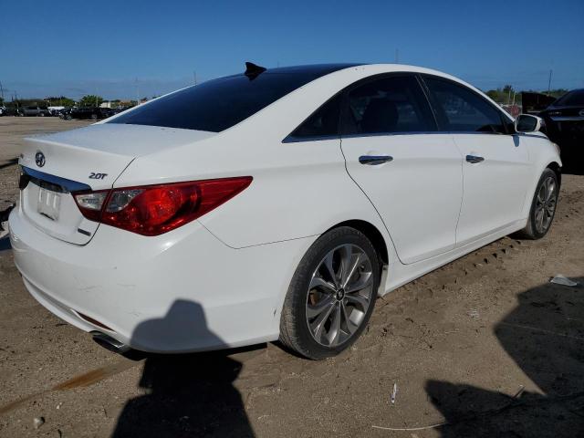 Photo 3 from auction – 2013 HYUNDAI SONATA SE with VIN 5NPEC4AB5DH690650