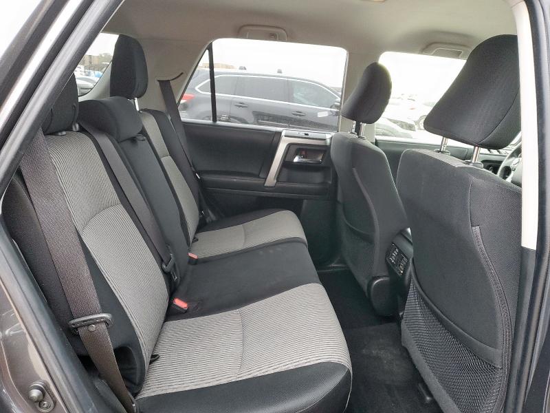 Photo 11 from auction – 2021 TOYOTA 4RUNNER SR with VIN JTEMU5JR0M5938634