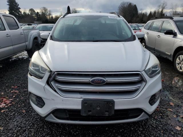 Photo 5 from auction – 2017 FORD ESCAPE SE with VIN 1FMCU9G98HUA26016