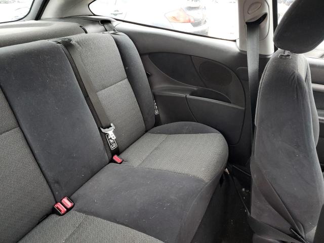 Photo 10 from auction – 2000 FORD FOCUS ZX3 with VIN 3FAFP3137YR227624