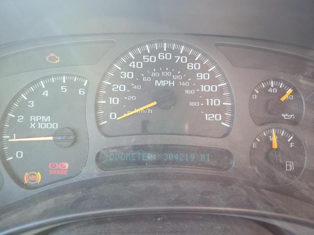 Photo 9 from auction – 2004 CHEVROLET SILVERADO with VIN 1GCEK19T34E163995
