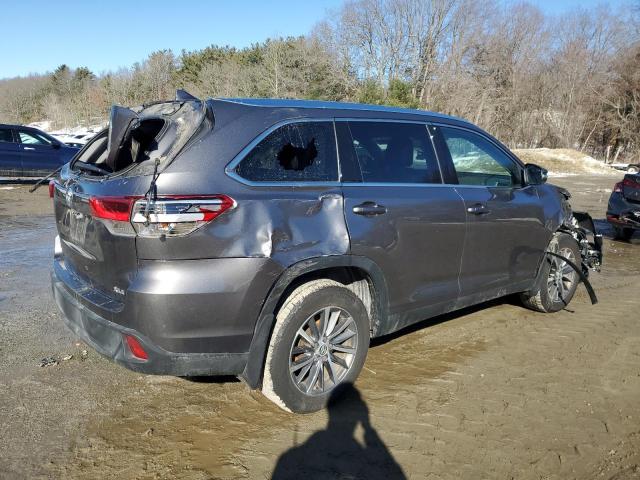 Photo 3 from auction – 2019 TOYOTA HIGHLANDER with VIN 5TDJZRFH0KS740465