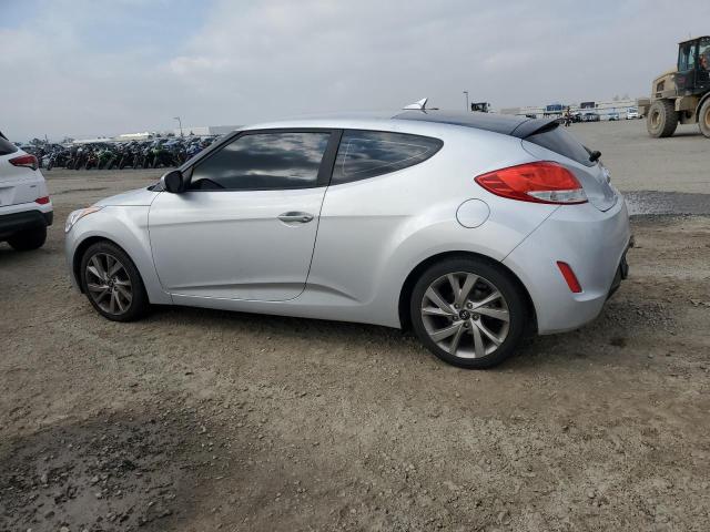 Photo 2 from auction – 2017 HYUNDAI VELOSTER with VIN KMHTC6AD9HU309328