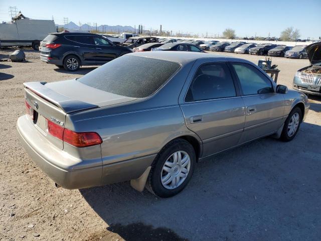 Photo 3 from auction – 2000 TOYOTA CAMRY CE with VIN 4T1BG28K0YU645236