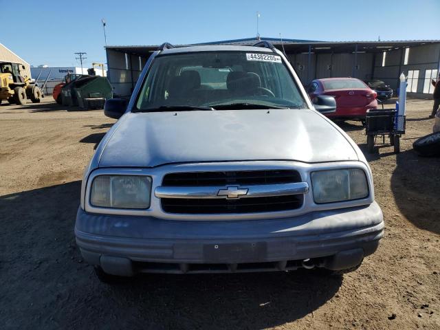 Photo 5 from auction – 2001 CHEVROLET TRACKER with VIN 2CNBJ13CX16916626