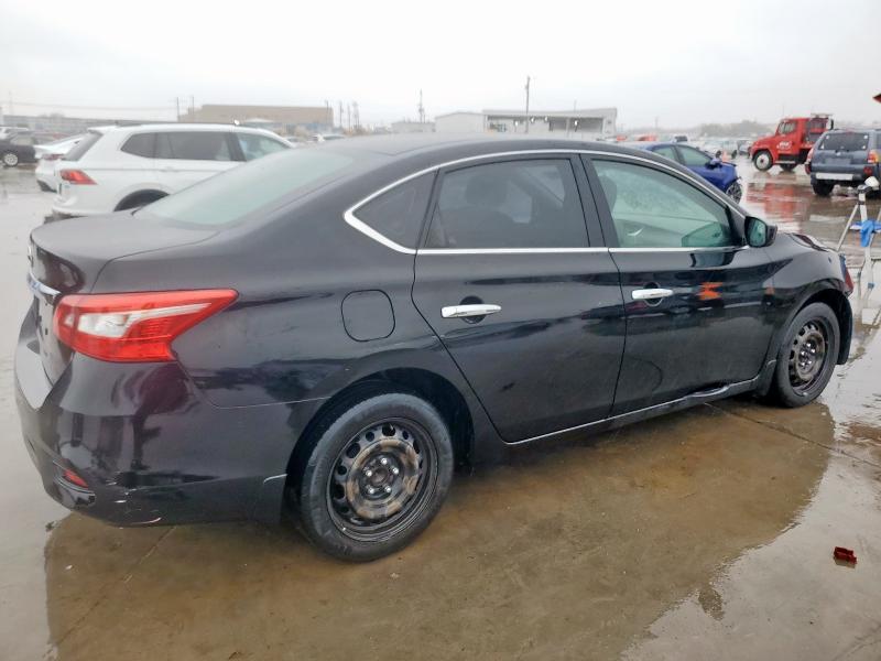 Photo 3 from auction – 2018 NISSAN SENTRA with VIN 3N1AB7AP6JY214696