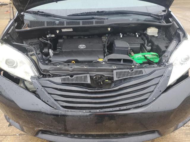 Photo 12 from auction – 2011 TOYOTA SIENNA with VIN 5TDZK3DC2BS068727